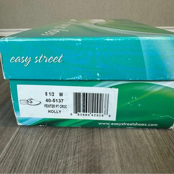 Easy Street Holly Women's Mules • Pewter • New in Box • 8.5 W - Picture 6 of 6